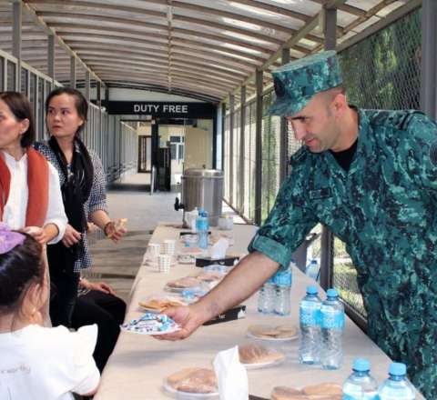 İrandan xarici ölkə vətəndaşlarının təxliyəsi davam edir 