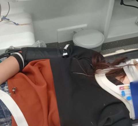 Bakıda 14-cü mərtəbədən yıxılan qız SAĞ QALDI 