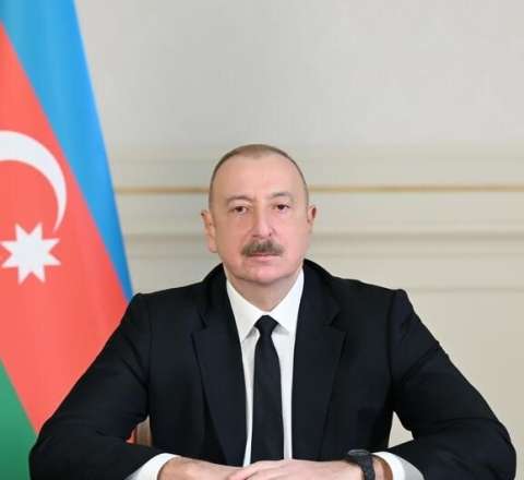 Prezident Donald Trampı təbrik etdi 