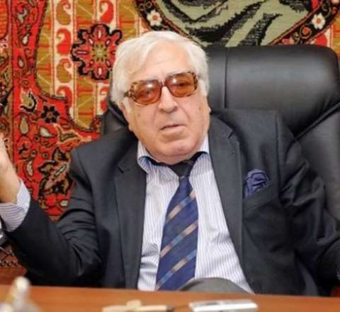 Anar Rusiyaya cavab yazdı - Əyri güzgüdə 