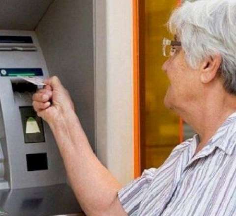 Pensiyaçılarla bağlı VACİB AÇIQLAMA 