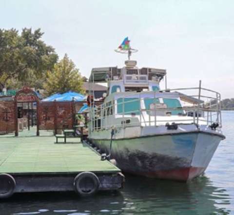 Kürdə iki kater toqquşdu - Yaralılar var 