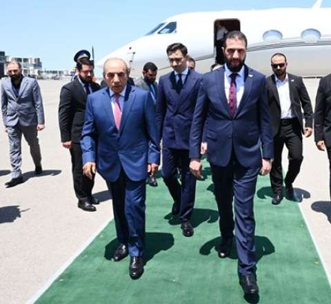Suriya Prezidenti Azərbaycana gəldi 