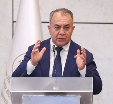 Mənəvi kimliyinə Sadiq kişi... 