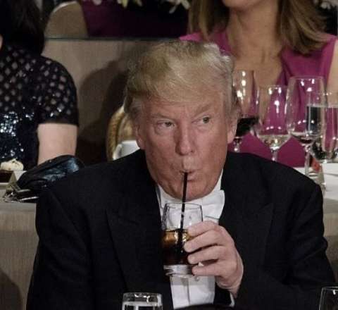 Tramp "Coca-Cola"nın tərkibini dəyişdirdi 