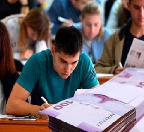 Azərbaycanda təhsil haqları ARTIRILACAQ? - Nazir müşaviri AÇIQLADI