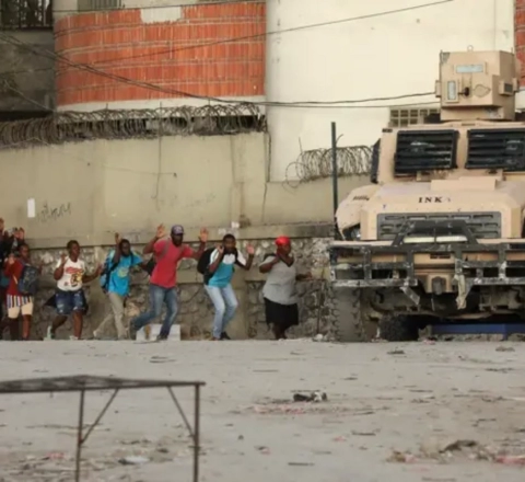 Haitidə silahlılar əlil uşaqları qaçırdılar 