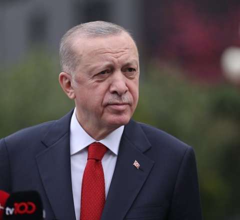 Türkiyə: Rusiya-Ukrayna danışıqlarını pozmaq cəhdləri var 