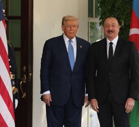 Trampla Əliyevin görüşü başladı - FOTO 