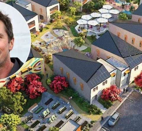 Məşhur aktyor yetimlər üçün 22 milyon dollara kənd salıb 