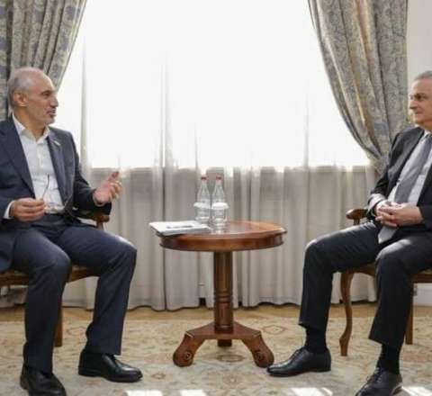 İrəvan və Tehran dəhliz məsələsini müzakirə etdi 