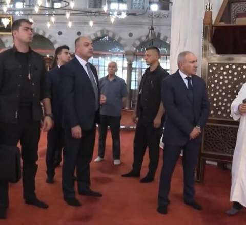 Paşinyan Azərbaycan məscidində niyə “namaz qıldı”? 
