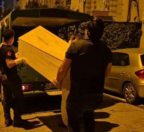 İstanbulda azərbaycanlı qadın evində ölü tapıldı 