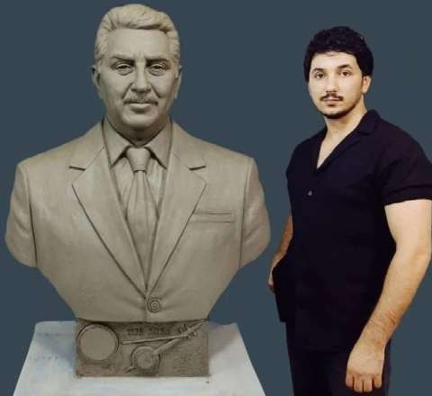 Arif Babayevin büstü hazırlandı 