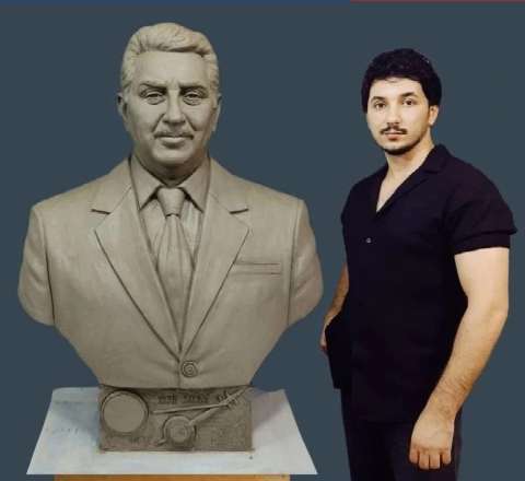 Arif Babayevin büstü hazırlandı 