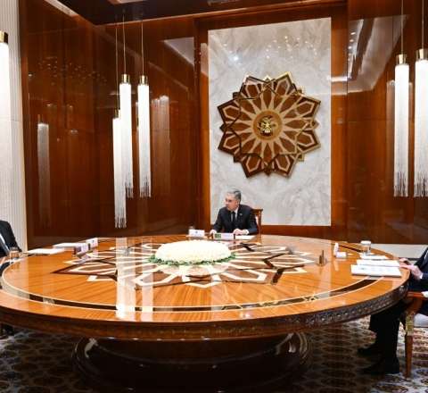 Liderlərinin iştirakı ilə sənədlər imzalandı 