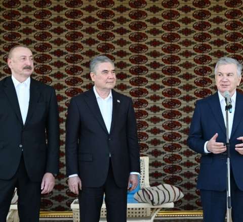 Prezident Türkmənistana səfəri ilə bağlı paylaşım etdi 
