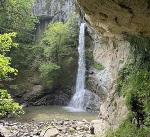 Turistlərin çirkləndirdiyi ərazi təmizləndi 