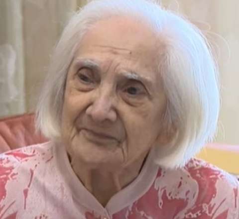 Azərbaycanın ən yaşlı diktorunun 102 yaşı tamam oldu 