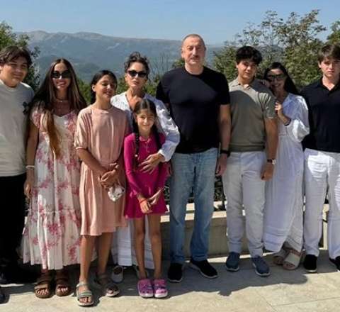 Prezident ailəsinin yeni FOTOSU 