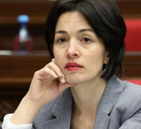 Erməni nazir İrana səfər edəcək 