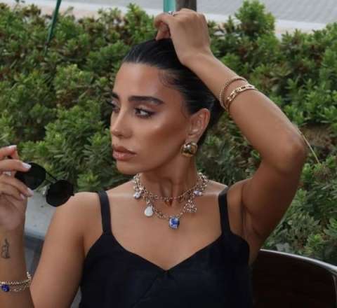 Məşhur blogerdə xərçəng aşkarlandı 