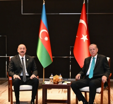 İlham Əliyev Çində Türkiyə Prezidenti ilə görüşdü  
