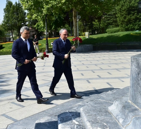 Kamran Əliyevlə İnam Kərimov Türkiyədə səfərdədir 