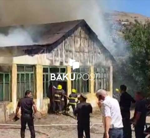 Yardımlıda Mədəniyyət Evi yanır - FOTO+VİDEO 