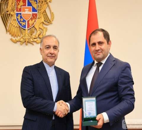 Sübhaninin Ermənistandakı diplomatik missiyası başa çatdı 