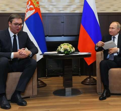 Vuçiç Putinlə görüşdə Azərbaycan təbii qazından danışdı 