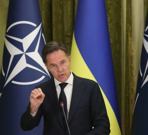 Putin Texasın qubernatorudur - Rutte Rusiya liderini aşağıladı 