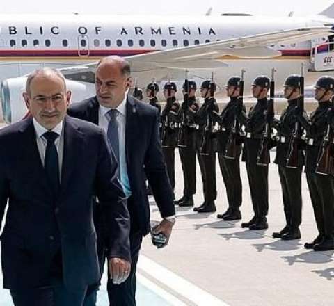 Paşinyanın təyyarəsi Azərbaycan üzərindən uçdu 