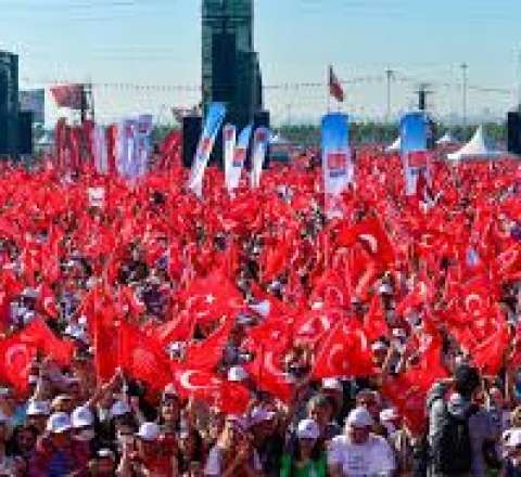 Türkiyədə ana müxalifətə aksiya keçirmək qadağan edildi 