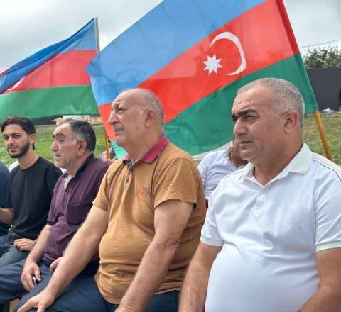 Köç karvanı Xocalının Xanyurdu kəndinə çatdı - FOTO 