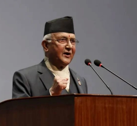 Nepalın Baş naziri istefa verdi 