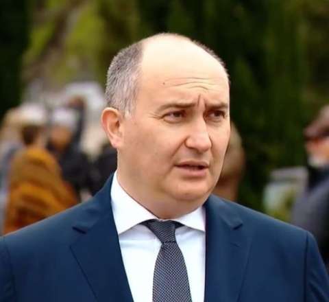 Gürcüstanda keçmiş müdafiə naziri həbs edildi 