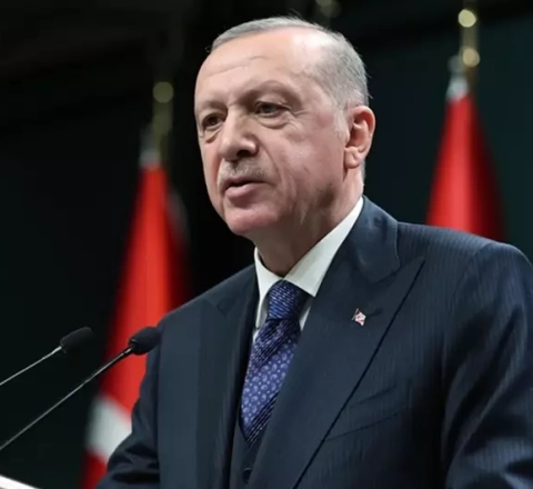 Ərdoğan bu ölkənin liderinə "Hitlerin qohumu" dedi 