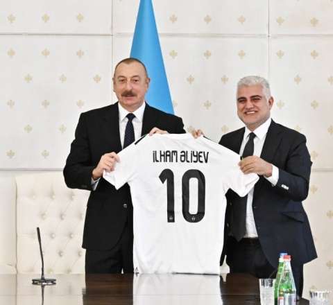 Prezident "Qarabağı" təbrik etdi 