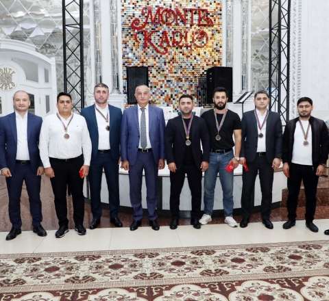 Neftçilər Günü münasibətilə “Nə? Harada? Nə zaman?” intellektual bilik yarışı keçirildi 