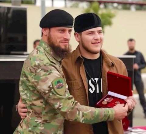 Kadırovun oğlu daha bir medal aldı 
