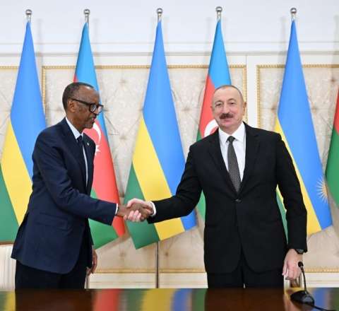 İlham Əliyev Ruanda prezidenti ilə görüşündən paylaşım etdi 