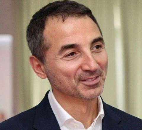 Əhmədzadənin 42 ölkədə “gizli əli” – Beynəlxalq skandal 