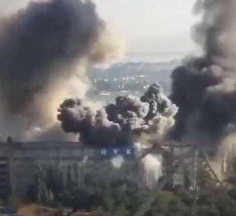Rusiya Ukraynanı bombaladı 