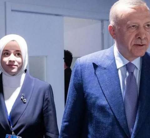 Ərdoğanın yanından ayırmadığı Fatimə kimdir? - FOTO 