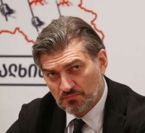 Gürcüstan prezidenti Rusiya ilə müharibə barədə bəyanat verdi 