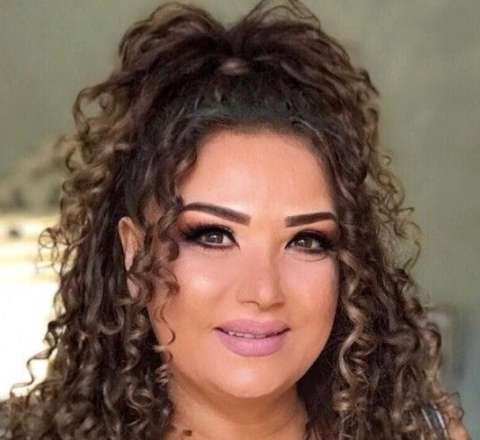 Azərbaycanda müğənnini toydan qovdular 