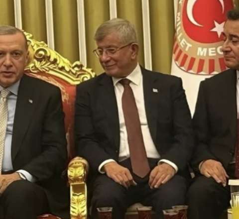 Davudoğlu və Babacan AK Partiyaya qayıdır? -  AÇIQLAMA 