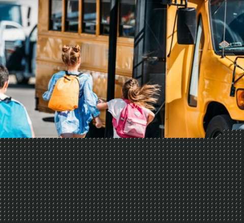 Məktəbli avtobusları ilə bağlı narazılıq - “Niyə 10 gün əvvəldən pul ödətdirirsiz?” 