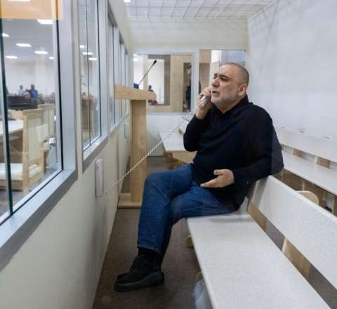 Vardanyanın məhkəməsində zərərçəkmişlərin ifadələri dinlənildi 